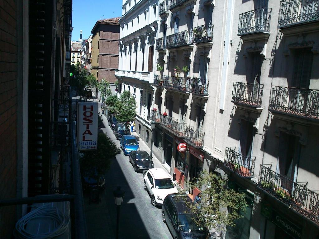 Hostal Cervantes Madrid Exterior photo